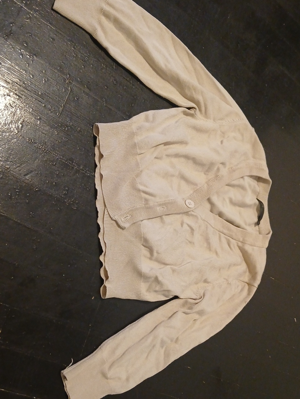 2 Cute Cream Scallop-Hem Button Cardigan